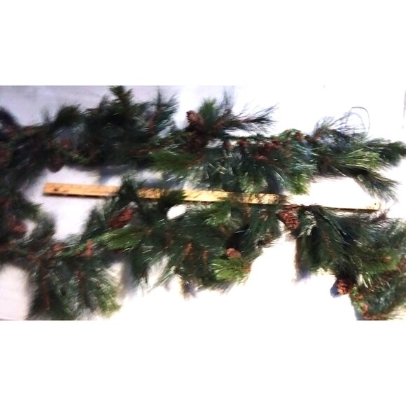 Artificial Pine Garland Pinecones 7Ft Long Holiday Decor - Picture 3 of 4
